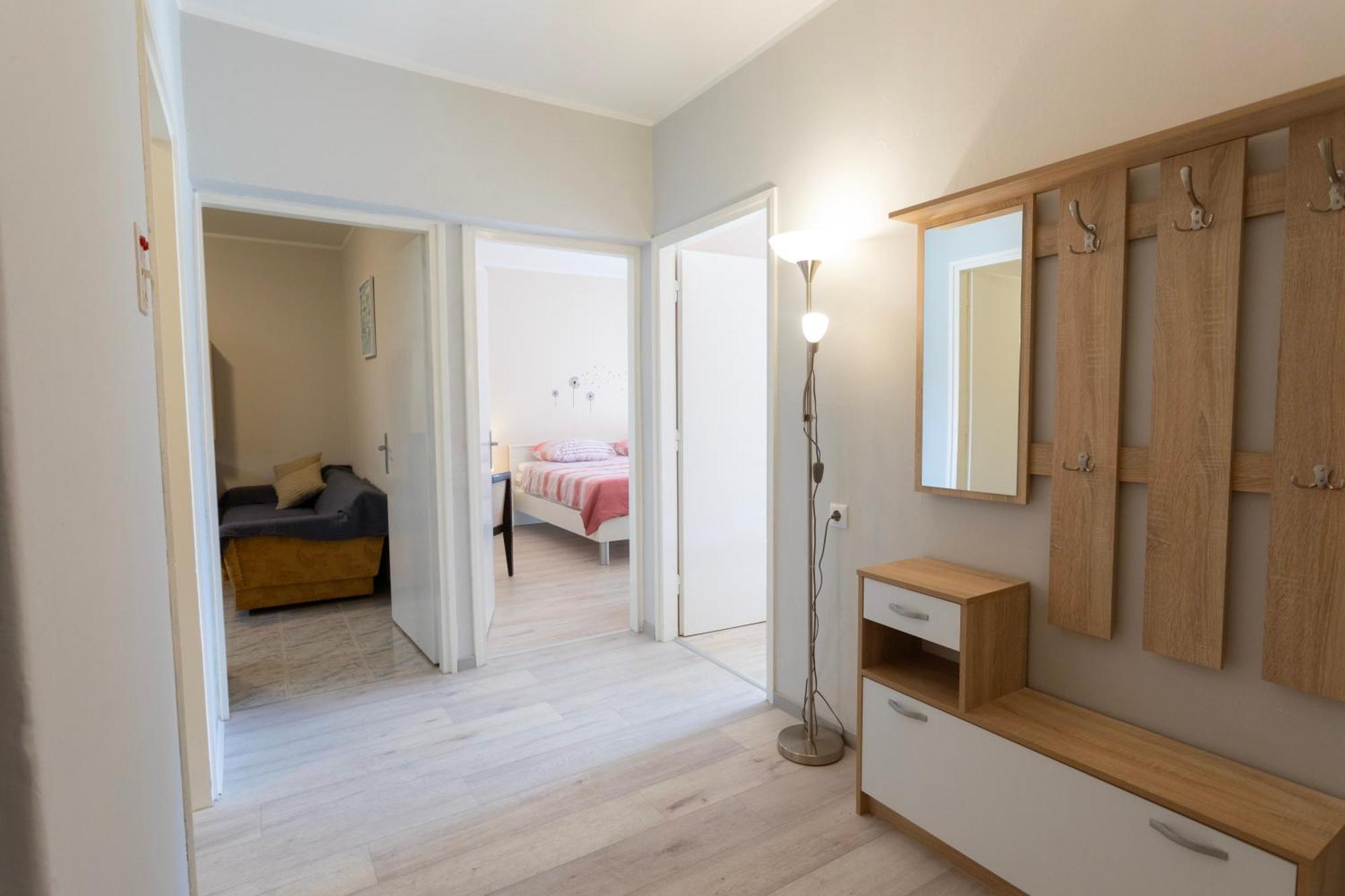 Apartments Galeb Рабац Экстерьер фото